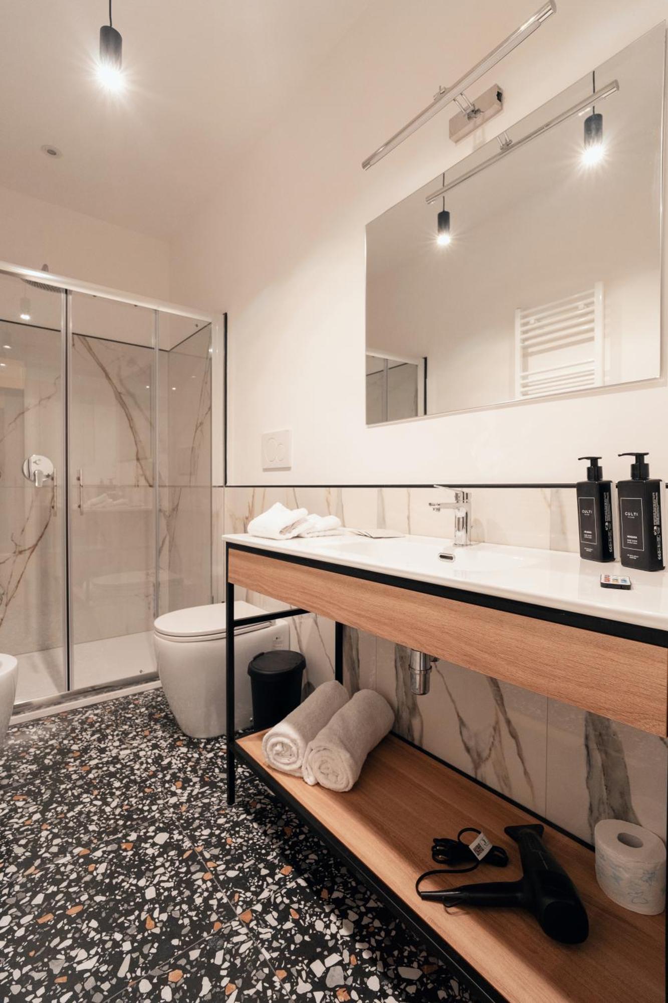 Naman Hotellerie - Monti Roma Dış mekan fotoğraf